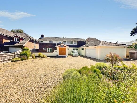 4 bed property, in Church Road, £1,150,000