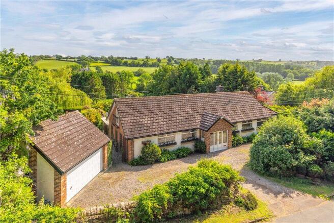 3 bed property, in Rawden Hill, £725,000