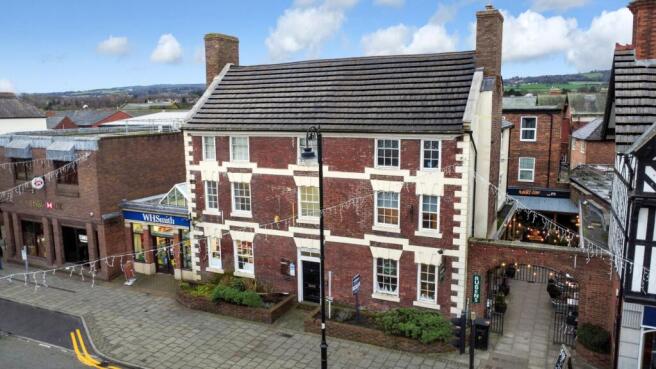 1 bed property, in St. Davids House, £90,000