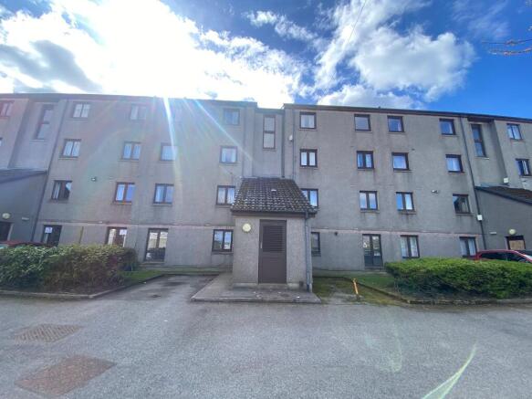 2 bed property, in Flat D, £37,000