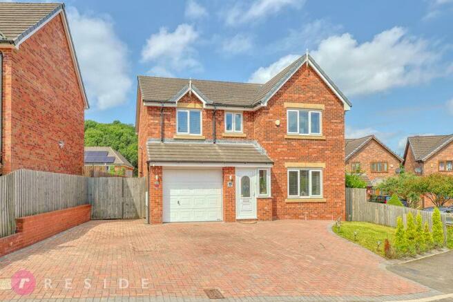 4 bed property, in Fletton Close, £375,000