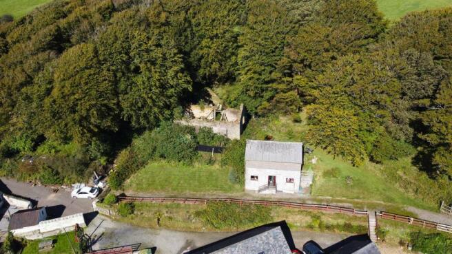 3 bed property, in Barn 1, £175,000
