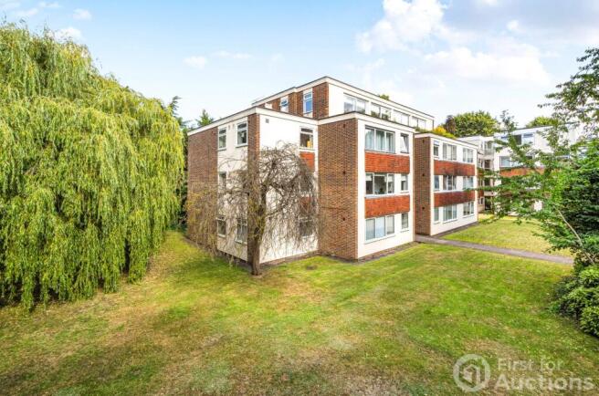 Studio, in Liskeard Gardens, £110,000