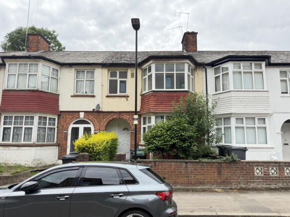 3 bed property, in 69 Stamford Road, £575,000