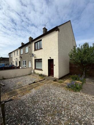 2 bed property, in 11 Glenconner Road, £95,000