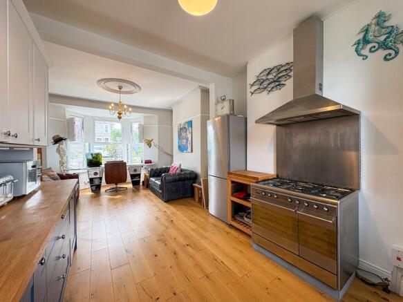 3 bed property, in Lord Street, £450,000