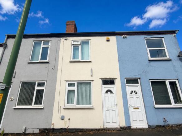 2 bed property, in 123 High Road, £20,000