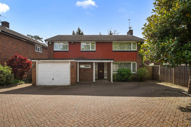 3 bed property, in Watford Road, £1,000,000