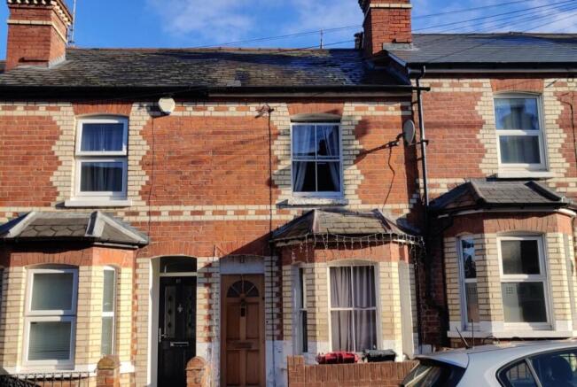 2 bed property, in Henry Street, £319,500