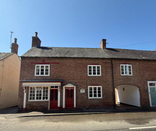 4 bed property, in Bagot Street, £695,000