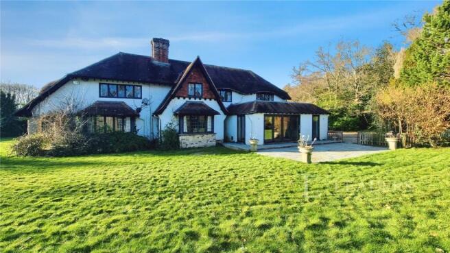 4 bed property, in Old Broyle Road, £900,000