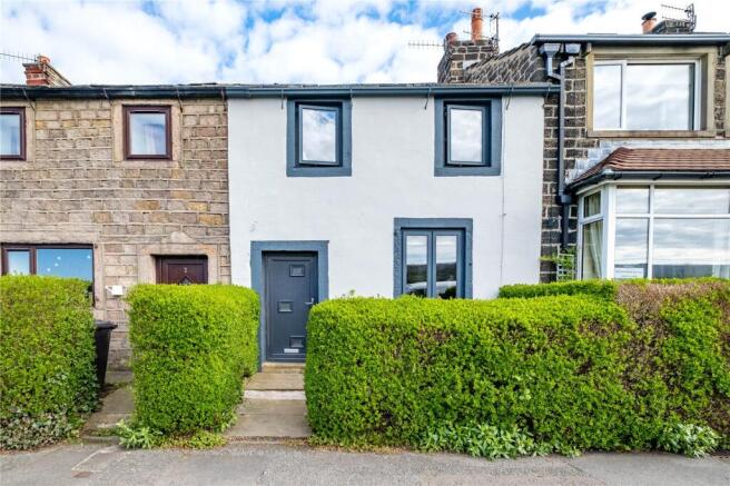 2 bed property, in Keighley Road, £155,000