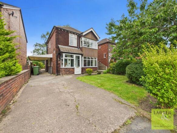 3 bed property, in Coppice Road, £450,000