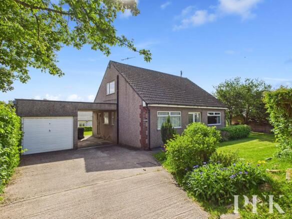 4 bed property, in Kirkland, £269,000