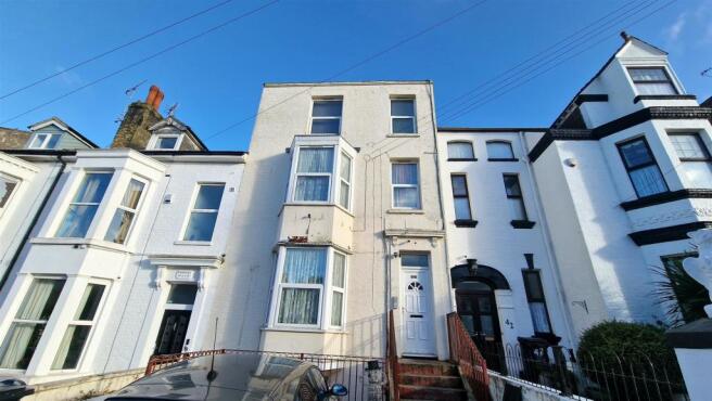 8 bed property, in Godwin Road, £485,000