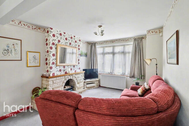 3 bed property, in Seaton Road, £585,000