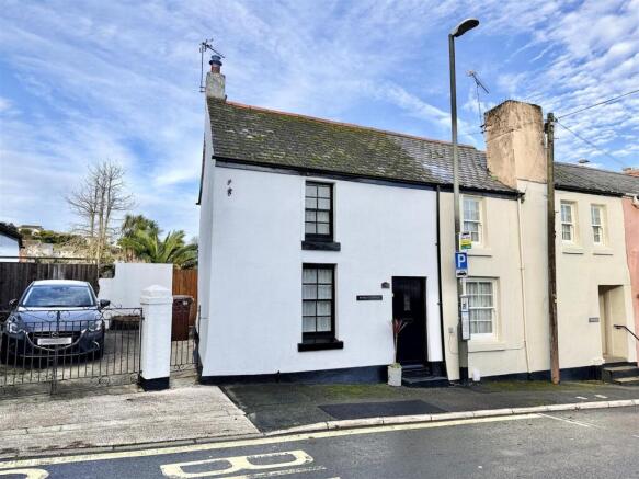 2 bed property, in Milton Street, £249,950