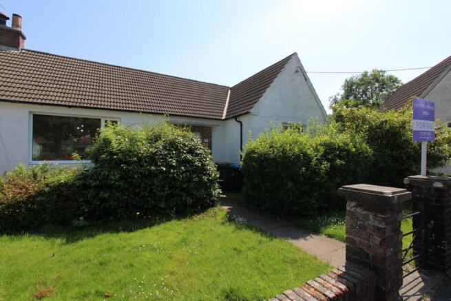 3 bed property, in Ingleston Crescent, £180,000