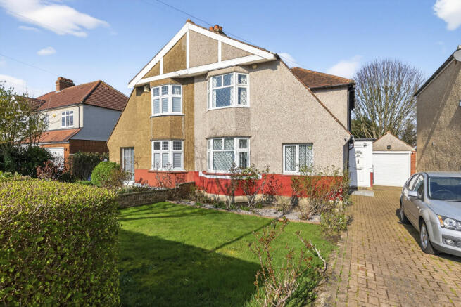 3 bed property, in Ingleby Way, £675,000