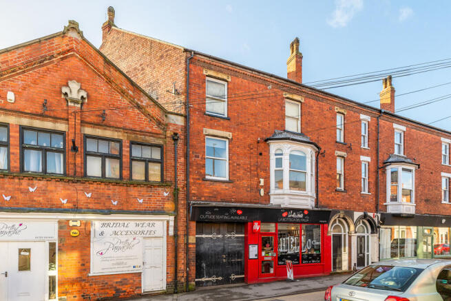 5 bed property, in West Parade, £550,000
