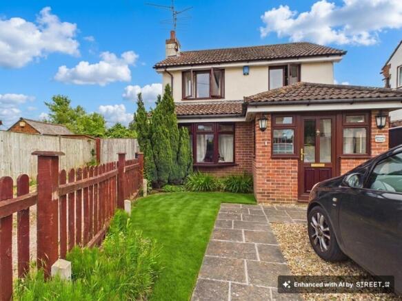 3 bed property, in Blossom Lane, £480,000