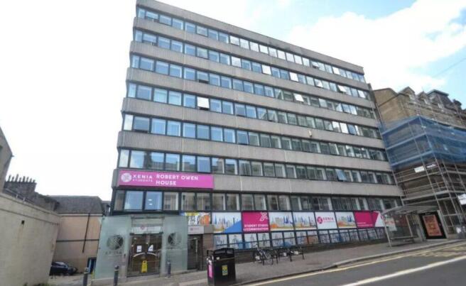 Studio, in 5-13, £15,000