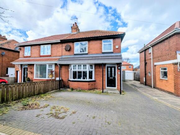 3 bed property, in Marsden Road, £230,000