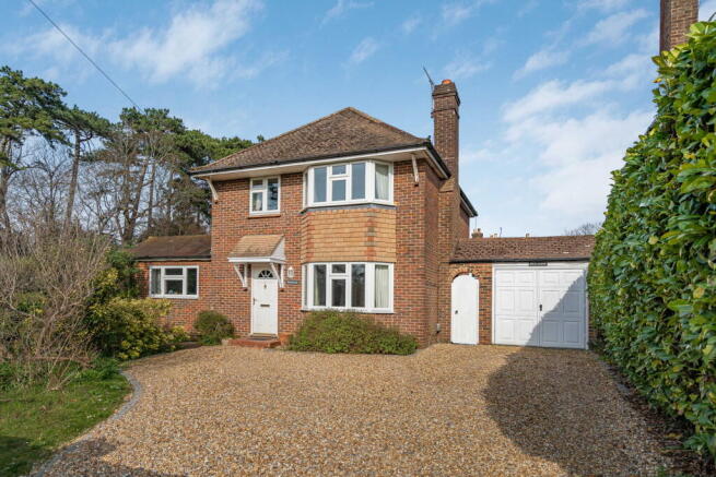 3 bed property, in Holford Road, £850,000