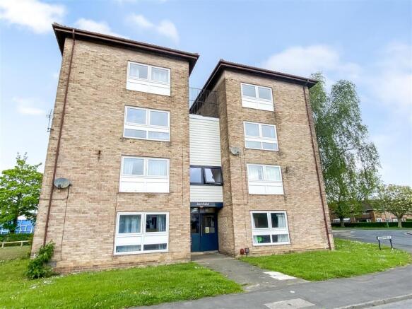 3 bed property, in Ashfield, £36,000