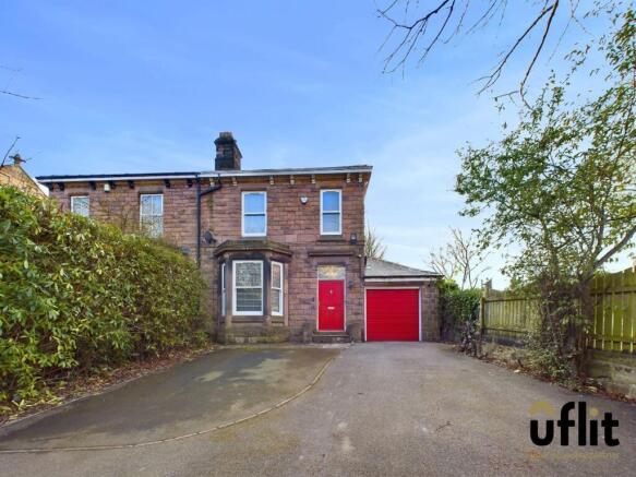 3 bed property, in Moorgate Road, £370,000