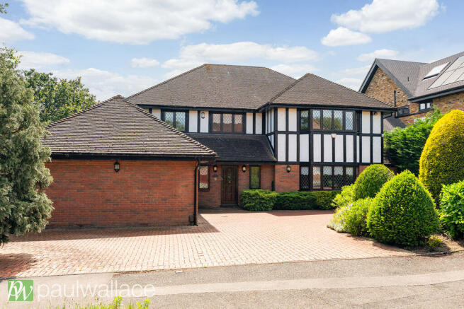 Land, in Baas Hill Close, £1,195,000