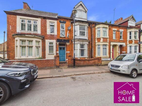 3 bed property, in Semilong Road, £219,950