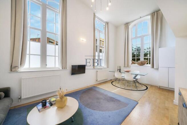2 bed property, in Old School Square, £400,000