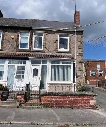 3 bed property, in Twizell Lane, £95,000