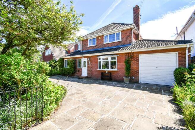 4 bed property, in Whitehouse Lane, £600,000