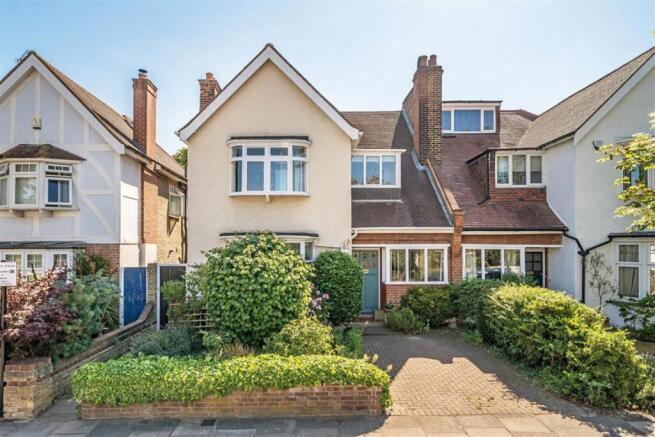 4 bed property, in Vanbrugh Fields, £1,500,000