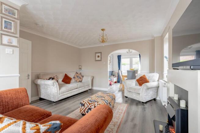 4 bed property, in Colsterdale, £375,000