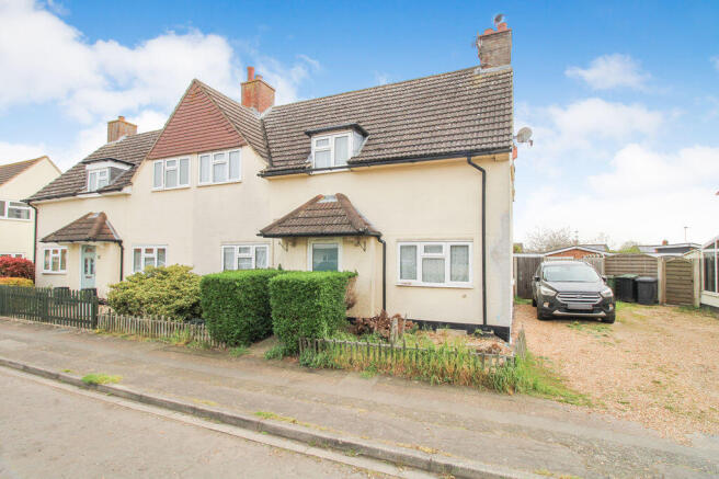 3 bed property, in Sheffield Close, £280,000