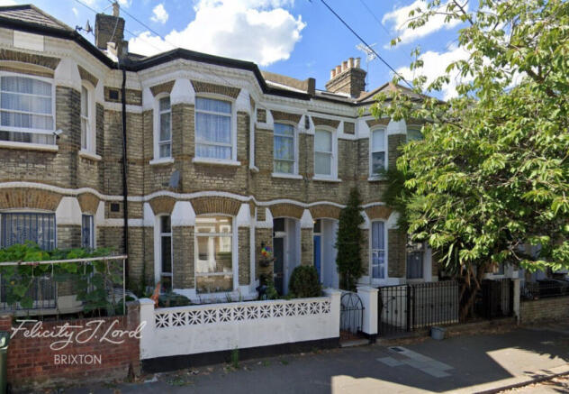 4 bed property, in Dalberg Road, £900,000