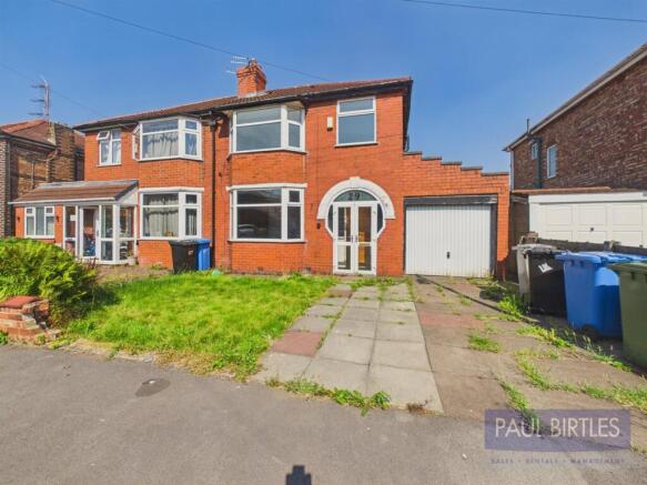 3 bed property, in Glenhaven Avenue, £350,000