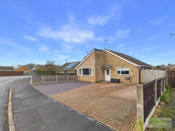 3 bed property, in College Road, £260,000