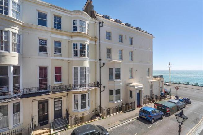 9 bed property, in Atlingworth Street, £800,000