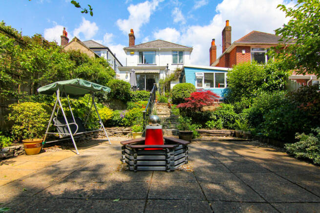 3 bed property, in Stalham Road, £400,000