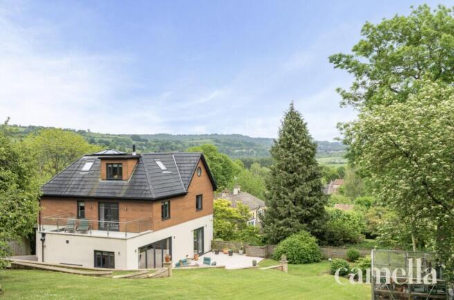 5 bed property, in The Barton, £1,350,000