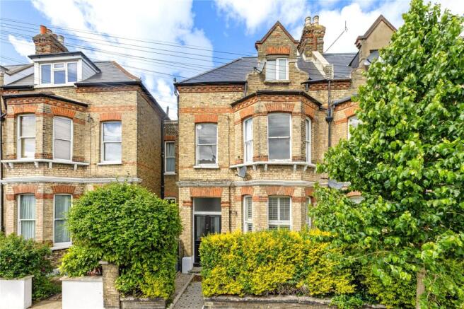 2 bed property, in Cromford Road, £695,000