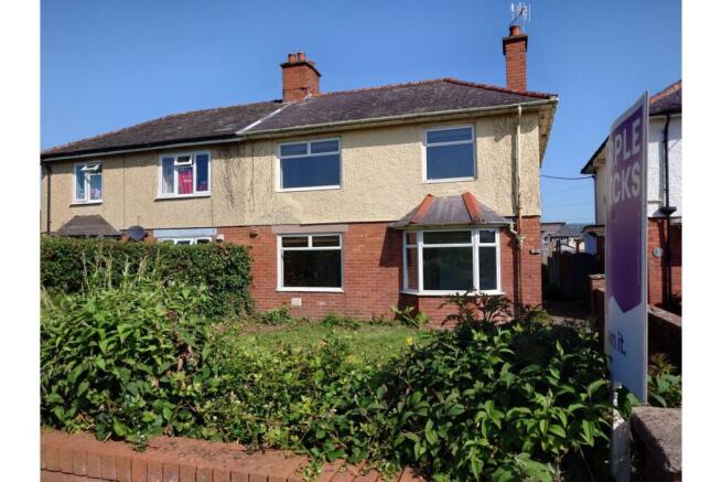 3 bed property, in Oakland Villas, £300,000