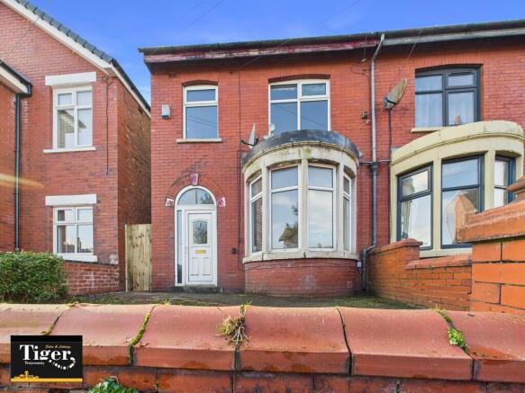 3 bed property, in Salisbury Road, £110,000