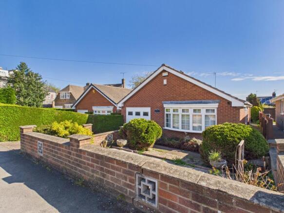 3 bed property, in The Hamlet, £230,000