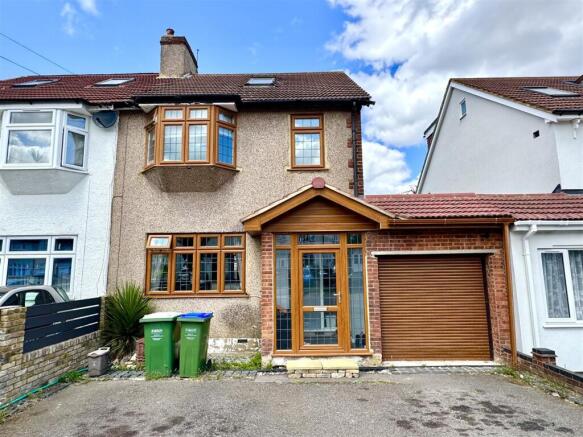 4 bed property, in Stapleton Road, £550,000