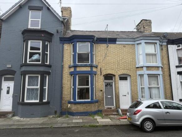 3 bed property, in 28 St. Andrew Road, £55,000